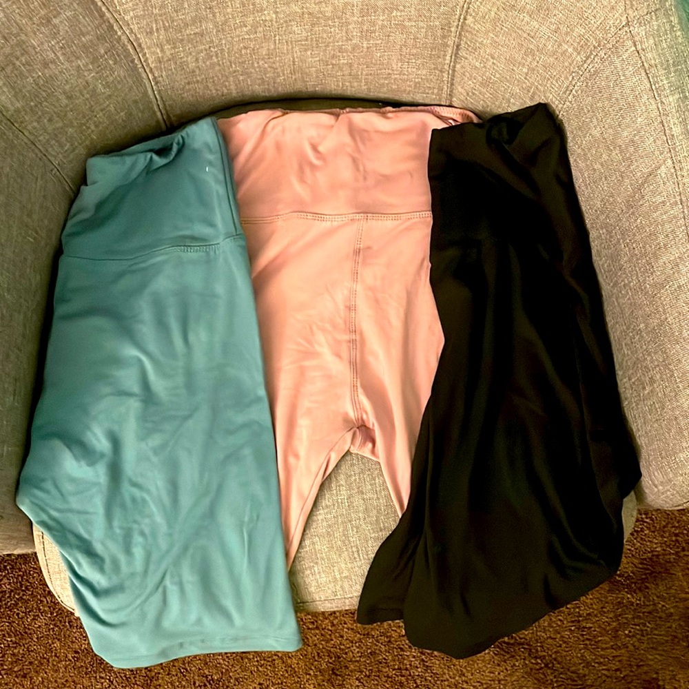 Set of High Wasted Leggings
